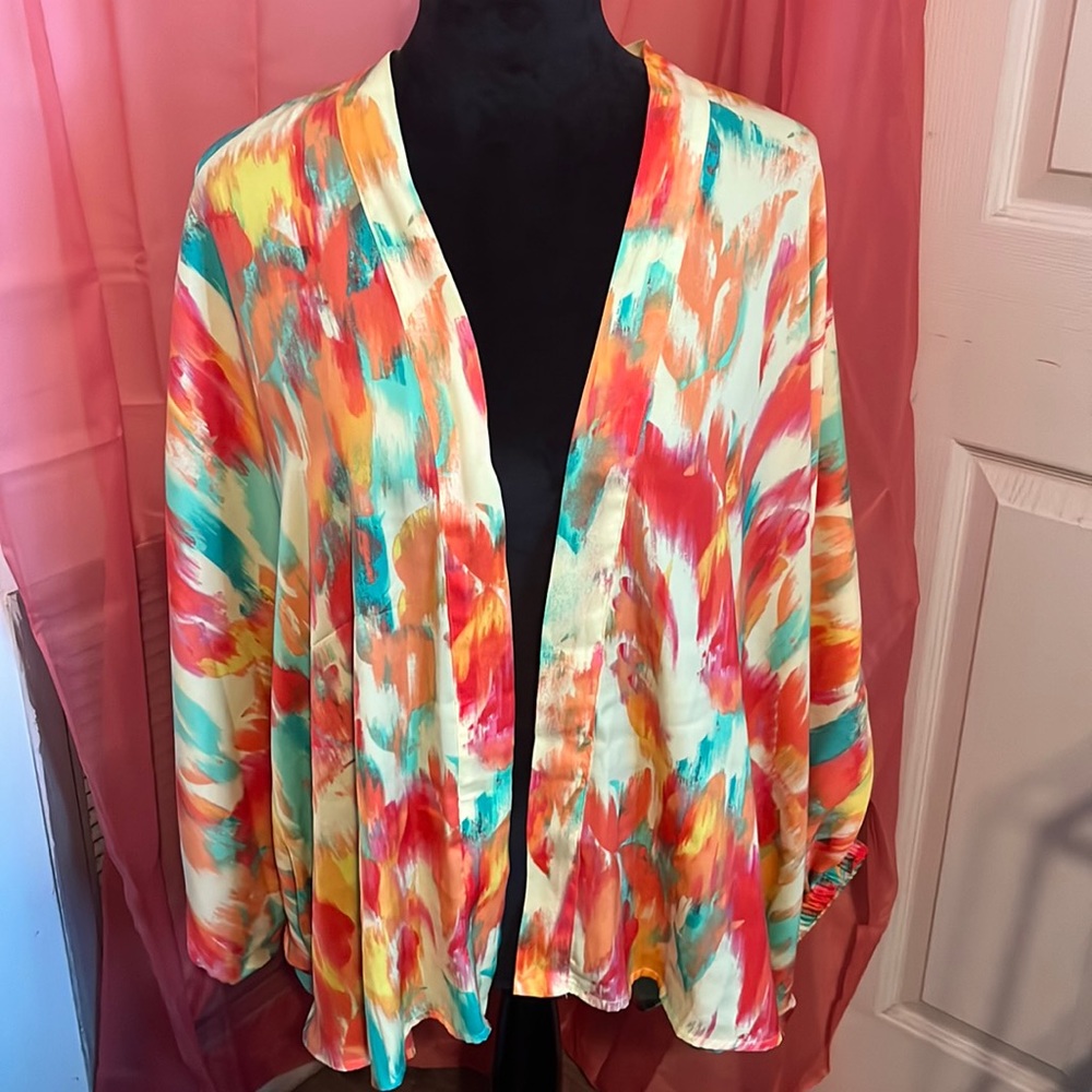 Colleen Lopez wrap 2x